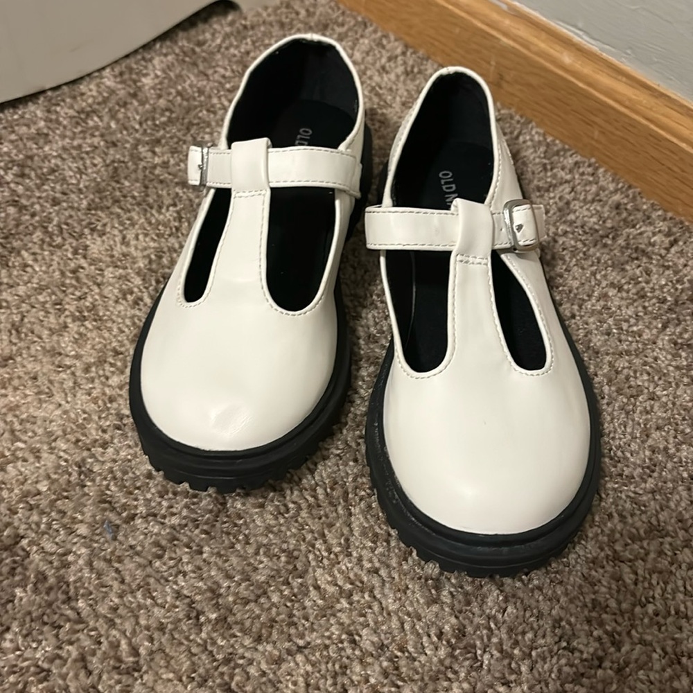 Girls dress up shoes